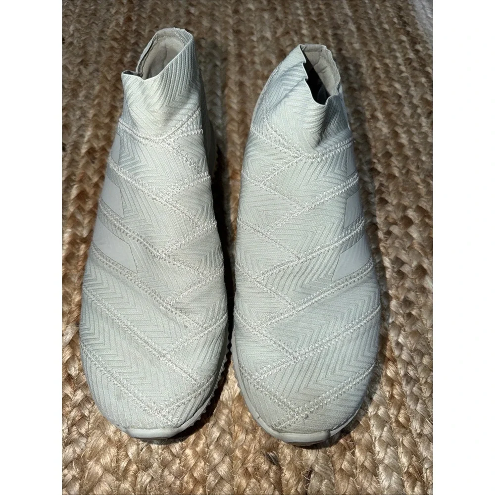 Adidas Nemeziz Tango 18.1 Ultra Boost Pure Solar Sneaker Ash Silver/ SZ 8.5